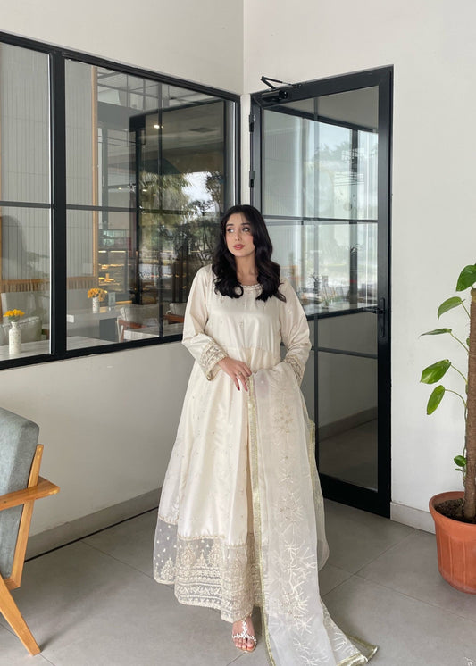 White Bloom | 3pcs Kattan Silk Pishwas