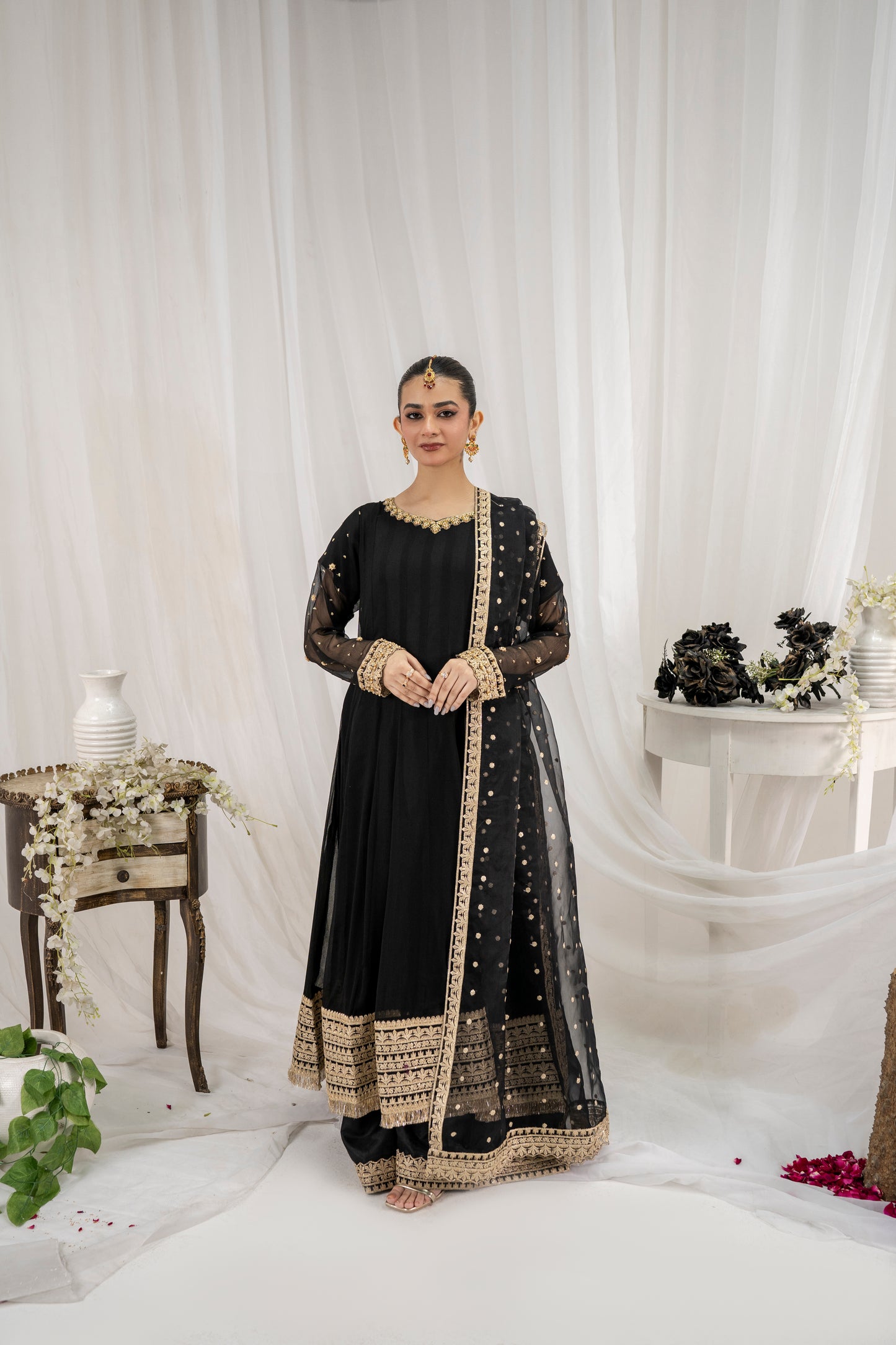 AABROO – Jet Black 3PC Chiffon Pishwas Set