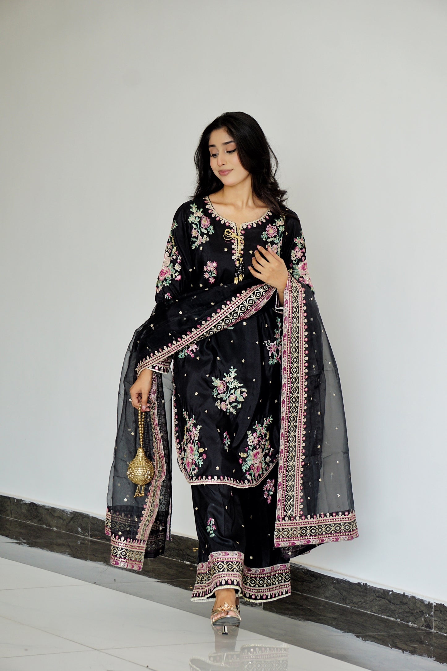 Black Gul - 3pcs Silk Kurta Set