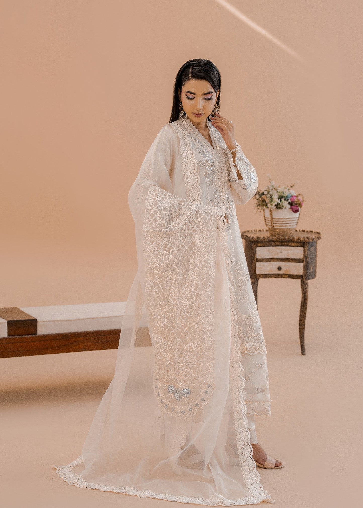 Waniya White | 3pcs